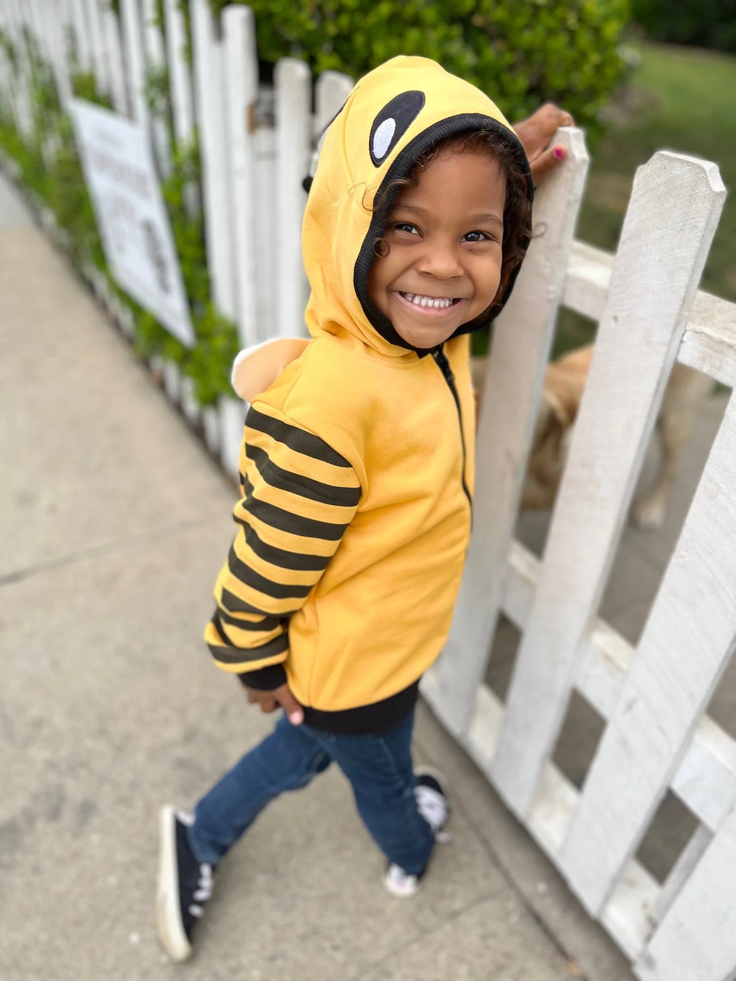 Buzz the Bee 3D Backpack Hoodie - Image 3