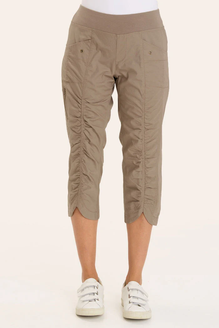 Wearables Iris Crop Pant - Image 11