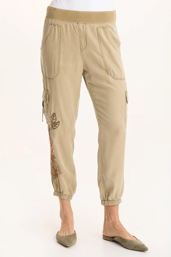 XCVI Darri Jogger - Image 11